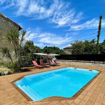 Pensjonat Maison D'hotes - Le Logis Du Medoc 3*